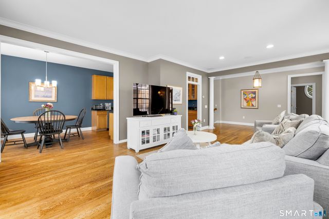 162 Hunter Drive 162, Litchfield, CT 06759