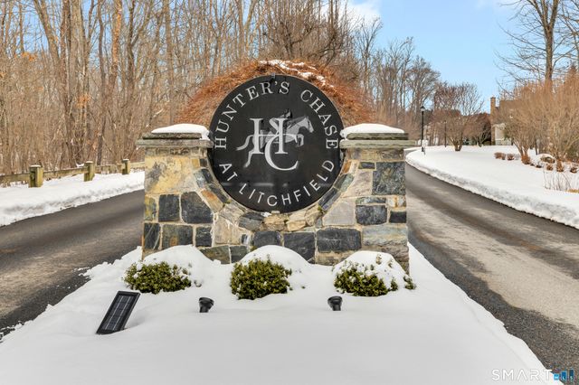 162 Hunter Drive 162, Litchfield, CT 06759