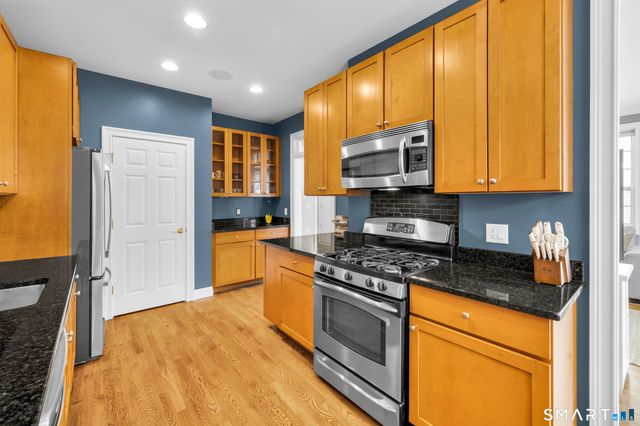 162 Hunter Drive 162, Litchfield, CT 06759