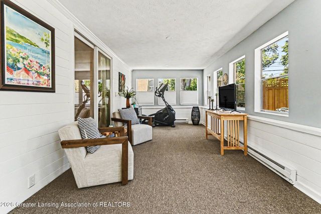 1044 Sunset Lane, East Lansing, MI 48823