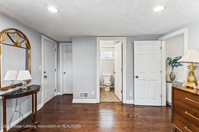1044 Sunset Lane, East Lansing, MI 48823