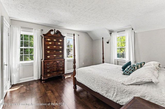 1044 Sunset Lane, East Lansing, MI 48823