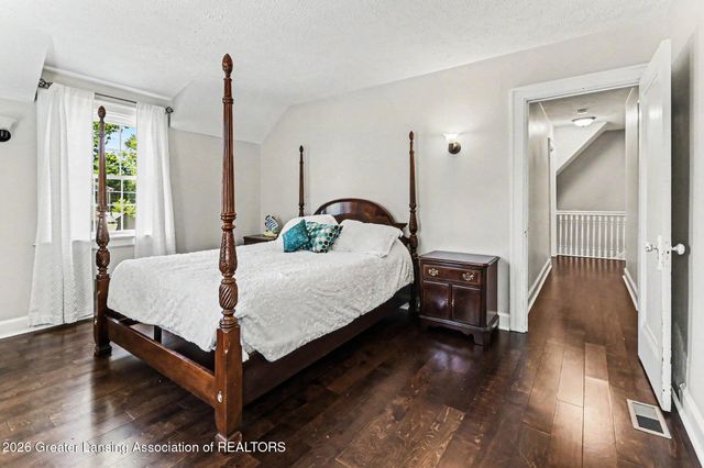 1044 Sunset Lane, East Lansing, MI 48823