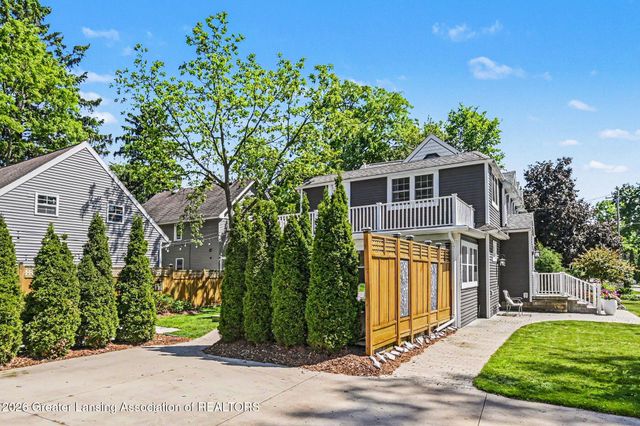 1044 Sunset Lane, East Lansing, MI 48823