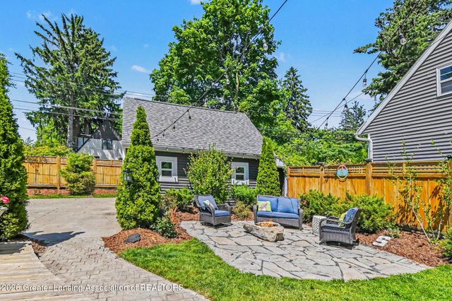 1044 Sunset Lane, East Lansing, MI 48823