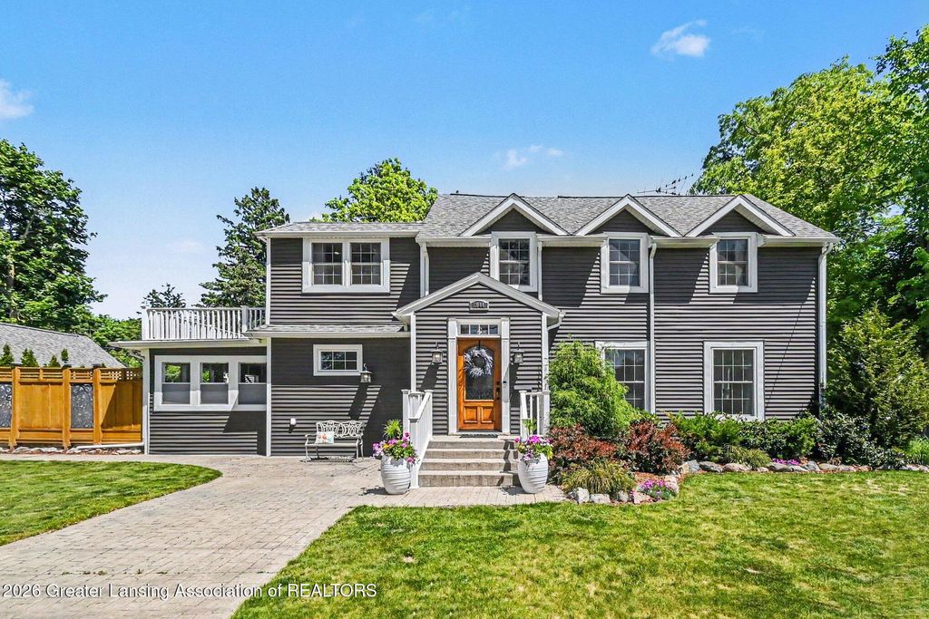 1044 Sunset Lane, East Lansing, MI 48823