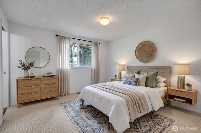 16200 Avondale Rd NE, Woodinville, WA 98077