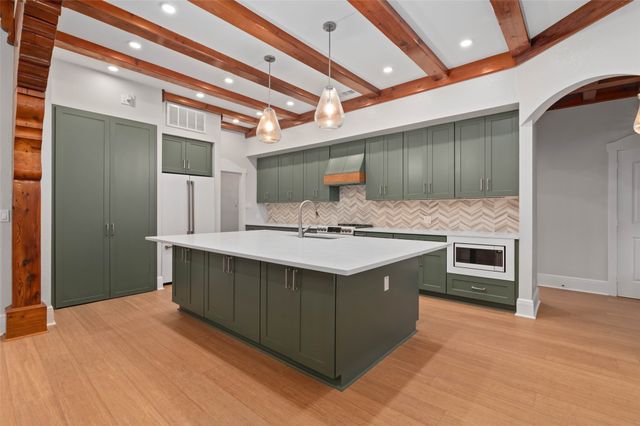 124 N Garza Road, Shady Shores, TX 76208