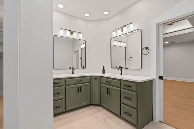 124 N Garza Road, Shady Shores, TX 76208
