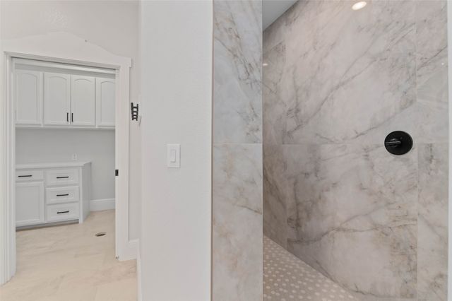 124 N Garza Road, Shady Shores, TX 76208