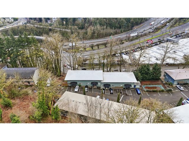 1015 Sw BERTHA Blvd 4, Portland, OR 97219