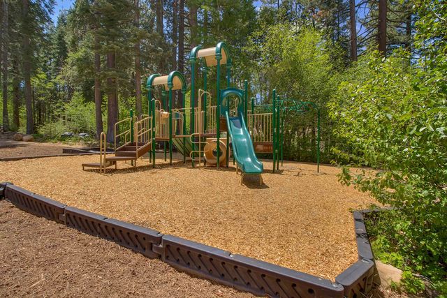 3180 Aspen Grove, Truckee, CA 96161