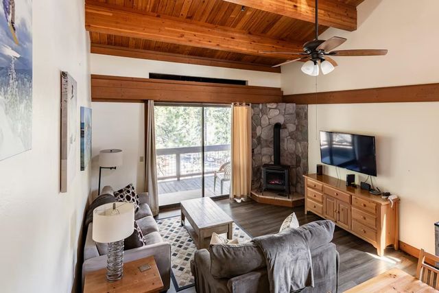 3180 Aspen Grove, Truckee, CA 96161