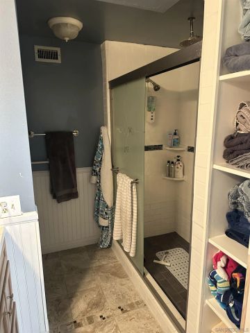 9828 Gene St, Cypress, CA 90630