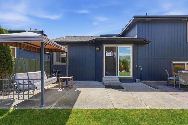 1224 N Stevenson Rd, Liberty Lake, WA 99019