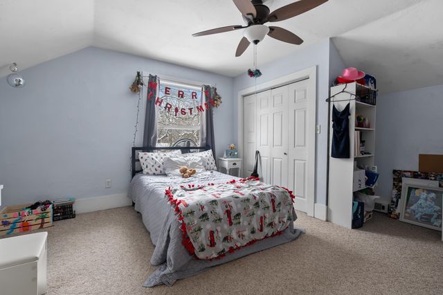 140 W First Avenue, Plainwell, MI 49080