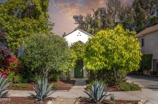 917 W W Victoria Street, Santa Barbara, CA 93101