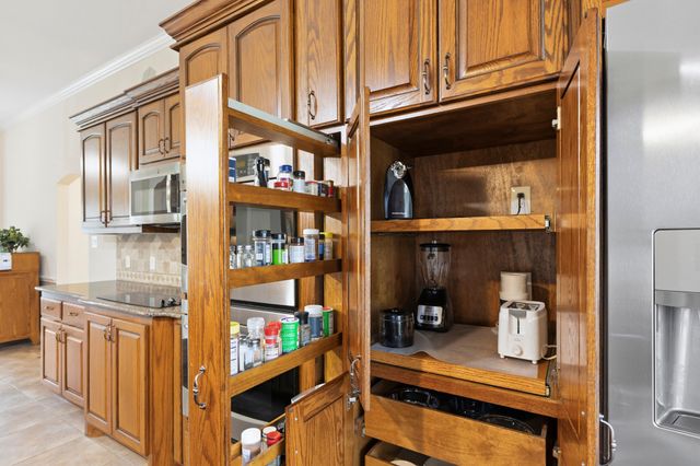 6675 County Road 2560, Quinlan, TX 75474