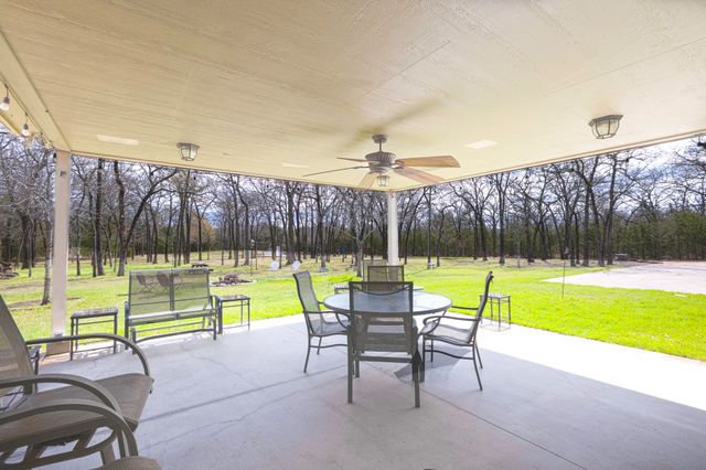 6675 County Road 2560, Quinlan, TX 75474