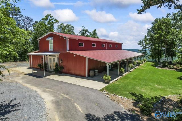 8879 County Road 27, Springville, AL 35146