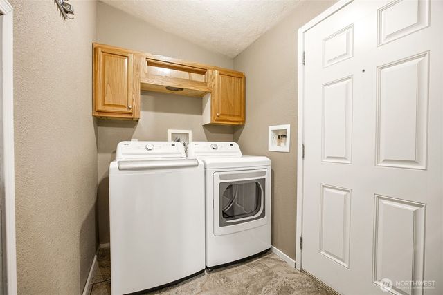 90 N Hamma Hamma Drive E, Hoodsport, WA 98548