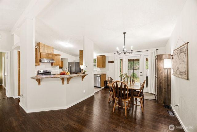 90 N Hamma Hamma Drive E, Hoodsport, WA 98548