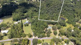 44170 WOODLAND Circle, Callahan, FL 32011