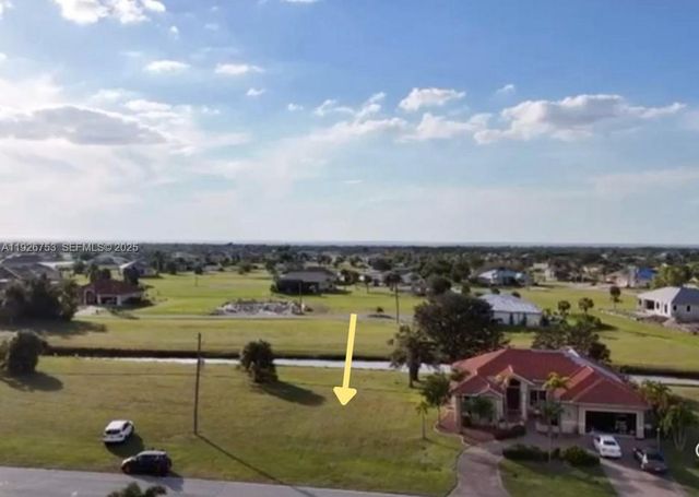17261 CAPE HORN BLVD, Punta Gorda, FL 33955