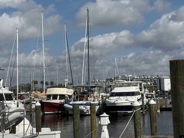 17261 CAPE HORN BLVD, Punta Gorda, FL 33955