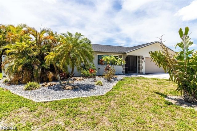 542 SE 33rd TER, Cape Coral, FL 33904