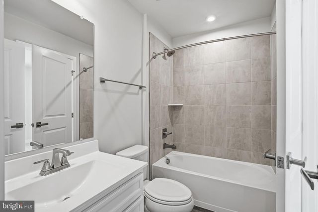 1828 PARK AVE, Baltimore, MD 21217