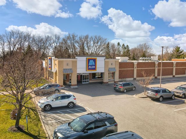 1109 Annagaire Curve, Rosemount, MN 55068