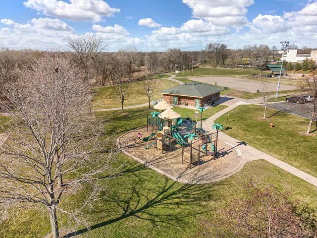 1109 Annagaire Curve, Rosemount, MN 55068