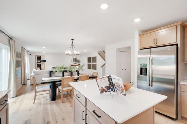 1109 Annagaire Curve, Rosemount, MN 55068