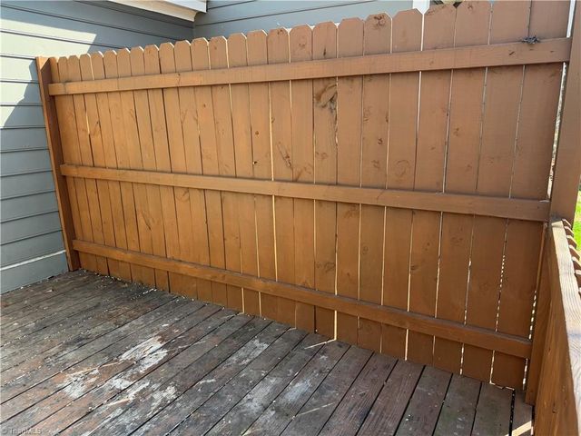 812 Ashebrook Drive D, Greensboro, NC 27409