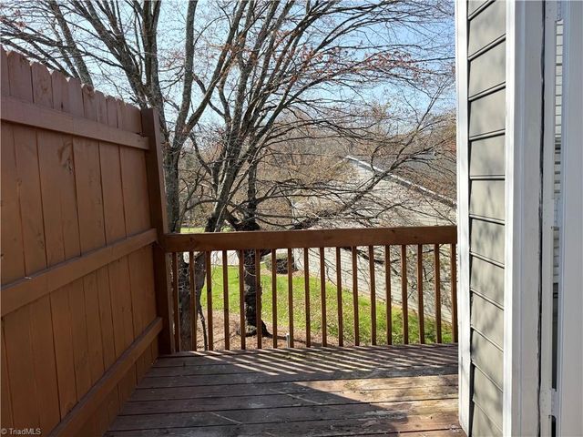 812 Ashebrook Drive D, Greensboro, NC 27409