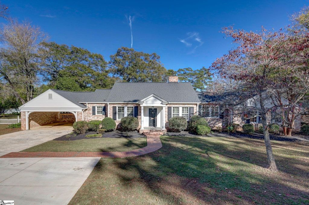 219 S Hamilton Street, Williamston, SC 29697
