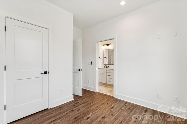 1515 N Caldwell Street, Charlotte, NC 28206