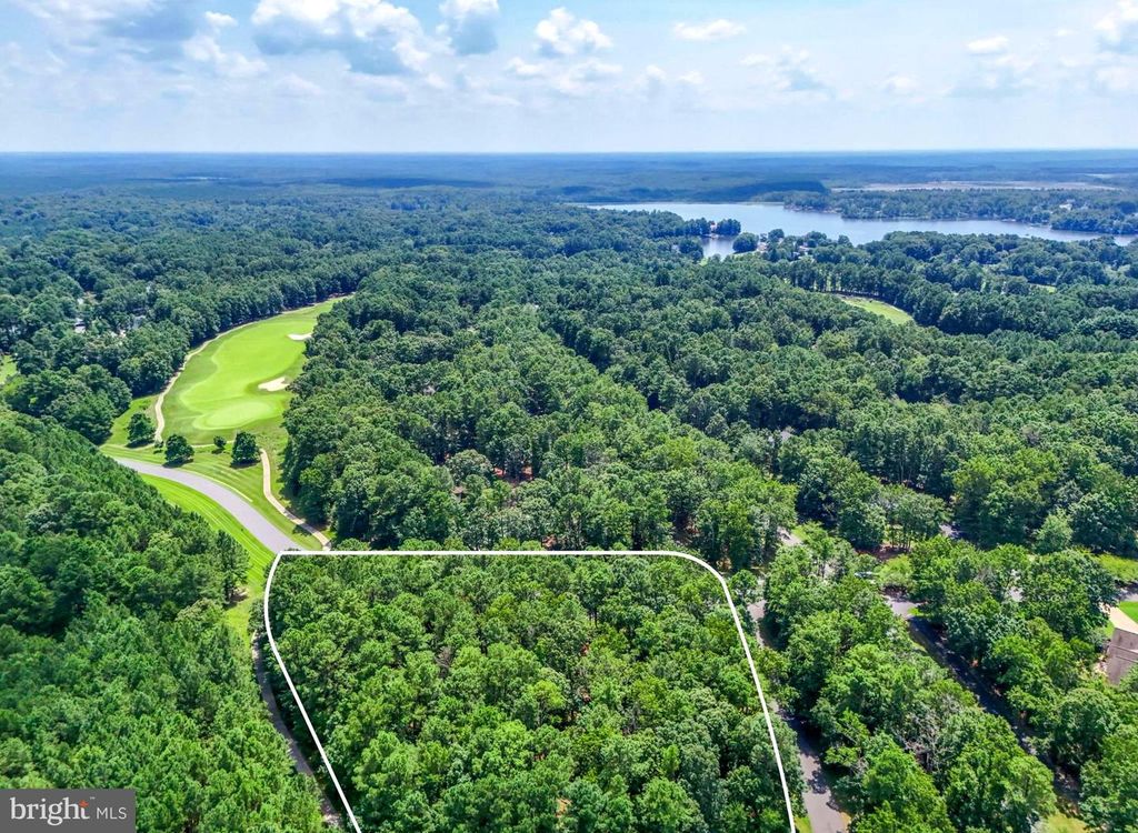 11701 LONGSTREET DR, Spotsylvania, VA 22551