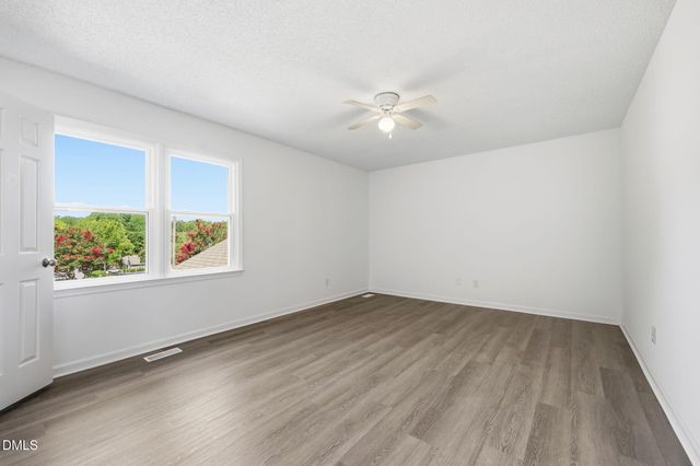 6901 Saxby Court, Raleigh, NC 27613