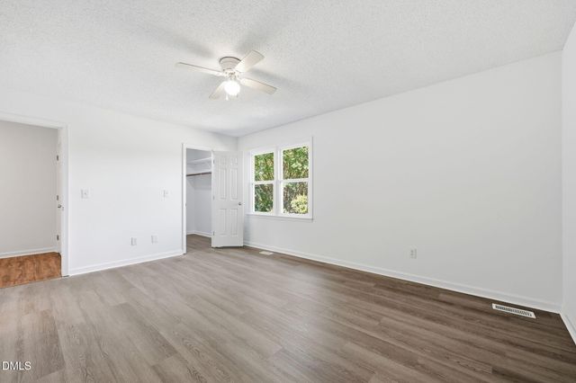 6901 Saxby Court, Raleigh, NC 27613