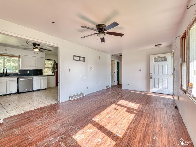 13781 Laplaisance Road, Monroe, MI 48161