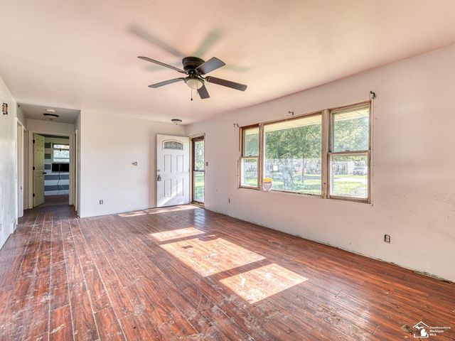 13781 Laplaisance Road, Monroe, MI 48161
