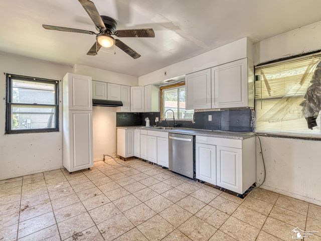 13781 Laplaisance Road, Monroe, MI 48161