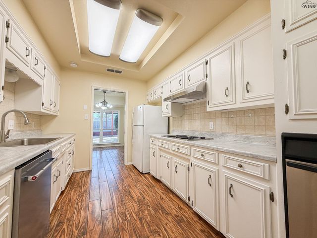 1605 SPARKS STREET, Wichita Falls, TX 76302