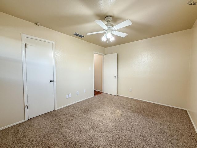 1605 SPARKS STREET, Wichita Falls, TX 76302