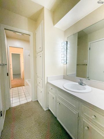 1605 SPARKS STREET, Wichita Falls, TX 76302