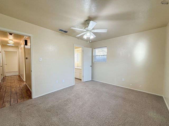 1605 SPARKS STREET, Wichita Falls, TX 76302