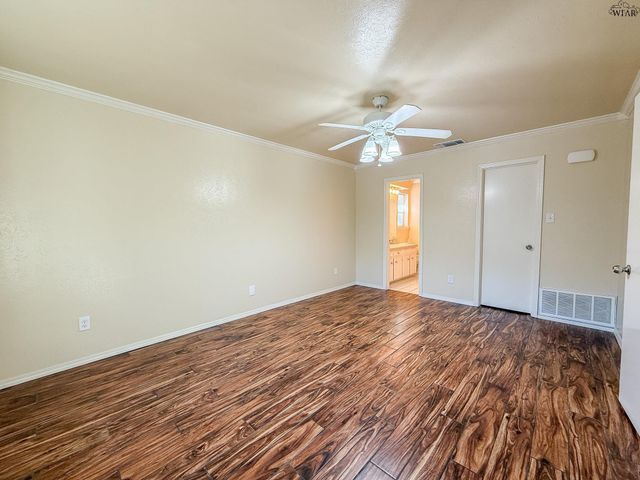 1605 SPARKS STREET, Wichita Falls, TX 76302