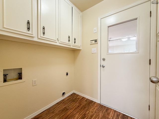 1605 SPARKS STREET, Wichita Falls, TX 76302